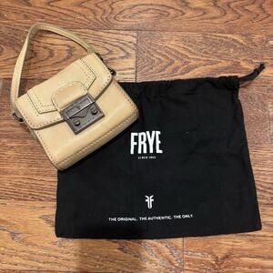 Frye Alex 4-Way Mini Belt Bag in Nude Beige Leather New Wristlet Cowboy Core